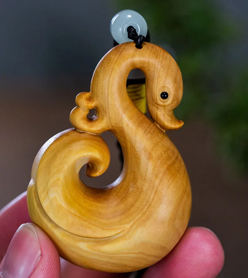 

XS651- 5.9 CM Pretty Swan Pendant Animal Figurine Boxwood Carving Car Bag Statue Hanging Lucky Netsuke