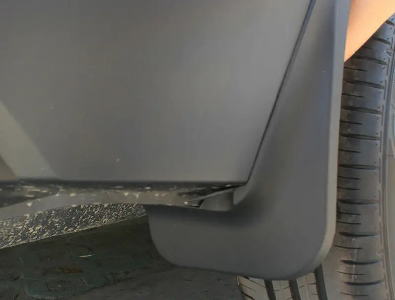 

Black Plastic Splash Guards Mud Flaps Mud Guards 4pcs For Nissan Kicks 2016-2020