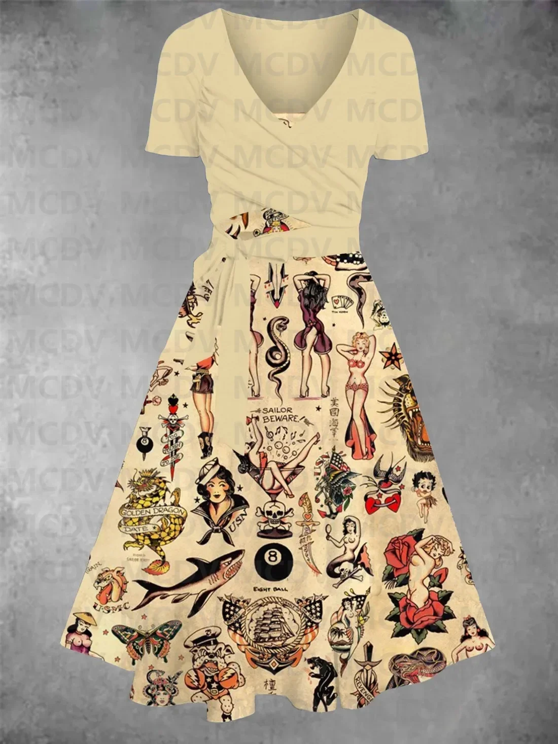 Женское старое школьное платье из двух частей с принтом татуировок