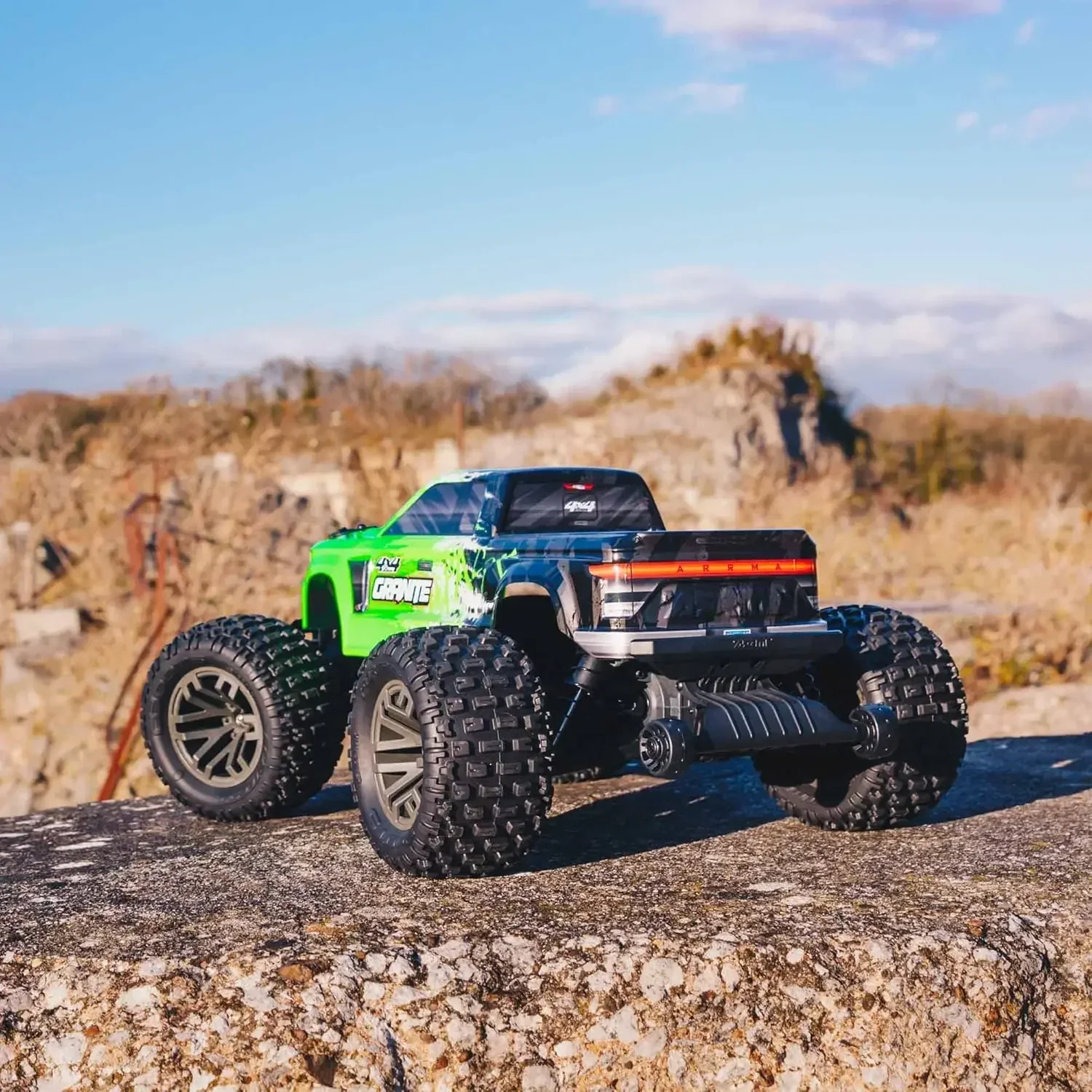 Фото AFor ARRMA 1/10 Granite 4X4 V3 3S BLX Бесщеточный Monster RC Truck RTR (передатчик и приемник в комплекте, аккумуляторы и зарядное устройство №4