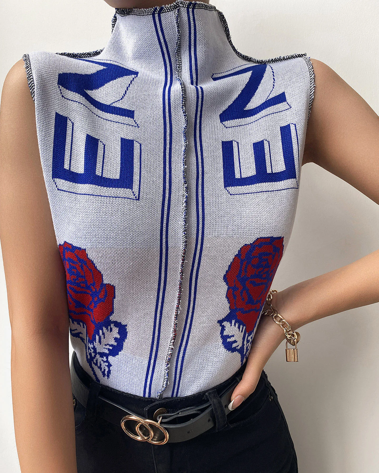 

2023 Summer Women Floral Letter Print High Neck Knit Crop Top Summer Sleeveless Ladies Tops Casual Dress Ladies Tops Female Ropa