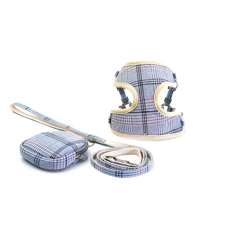 

New Plaid Dog Chest Strap Snack Bag Pet Leash Out Harness Dog Walking Suit Suitable for Small Dogs and Cats