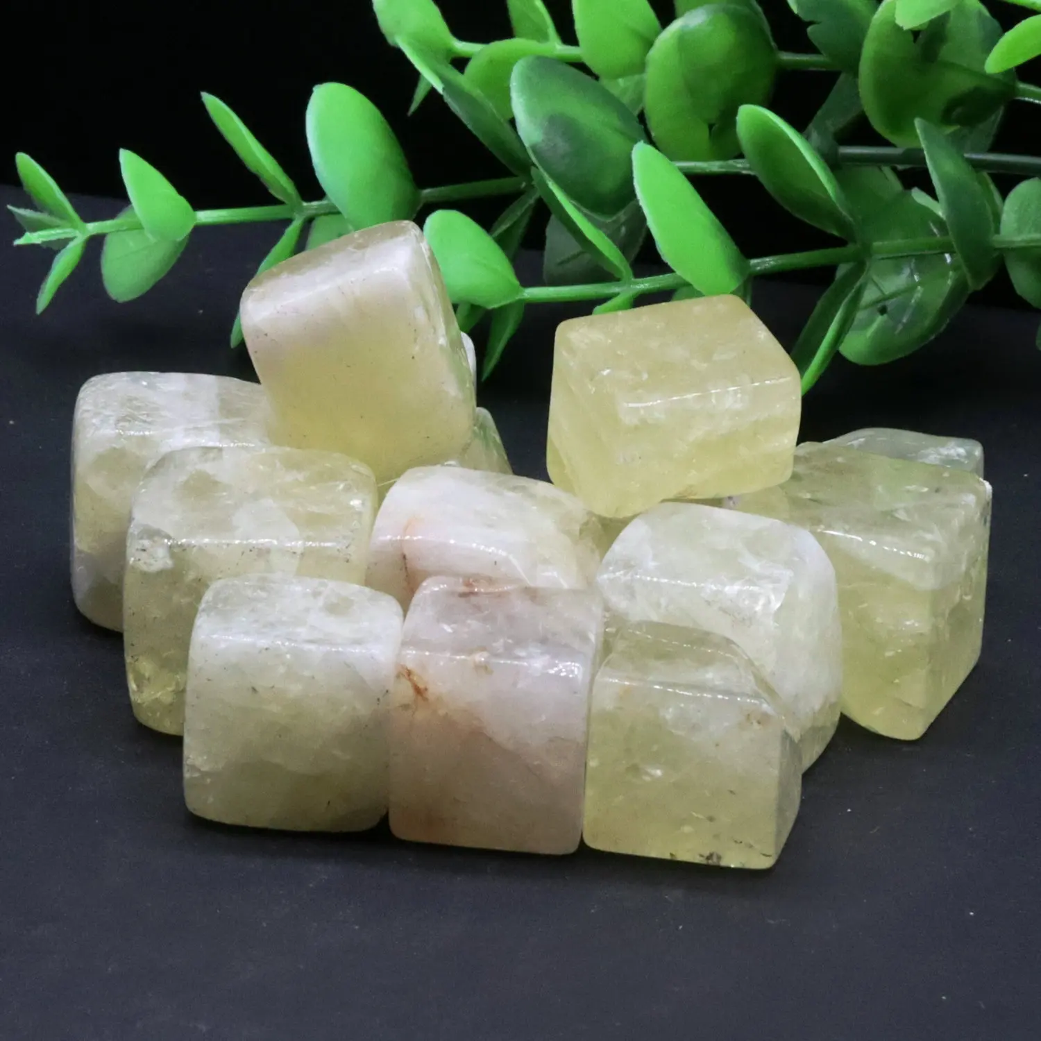 

10-20mm 100g Natural Citrine Quartz Crystal Gravel Cube Rough Stone Mineral Specimen Healing Gifte
