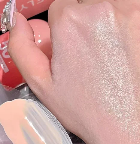 Коллагеновая солнцезащитная эссенция LOVELYCC SPF50 30г