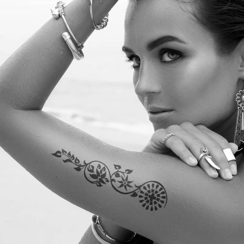 

Temporary Tattoo Lace Black Striped Flowers Feather Butterfly Waterproof Sticker Arm Body Decoration Body Art Henna Tattoo Decal