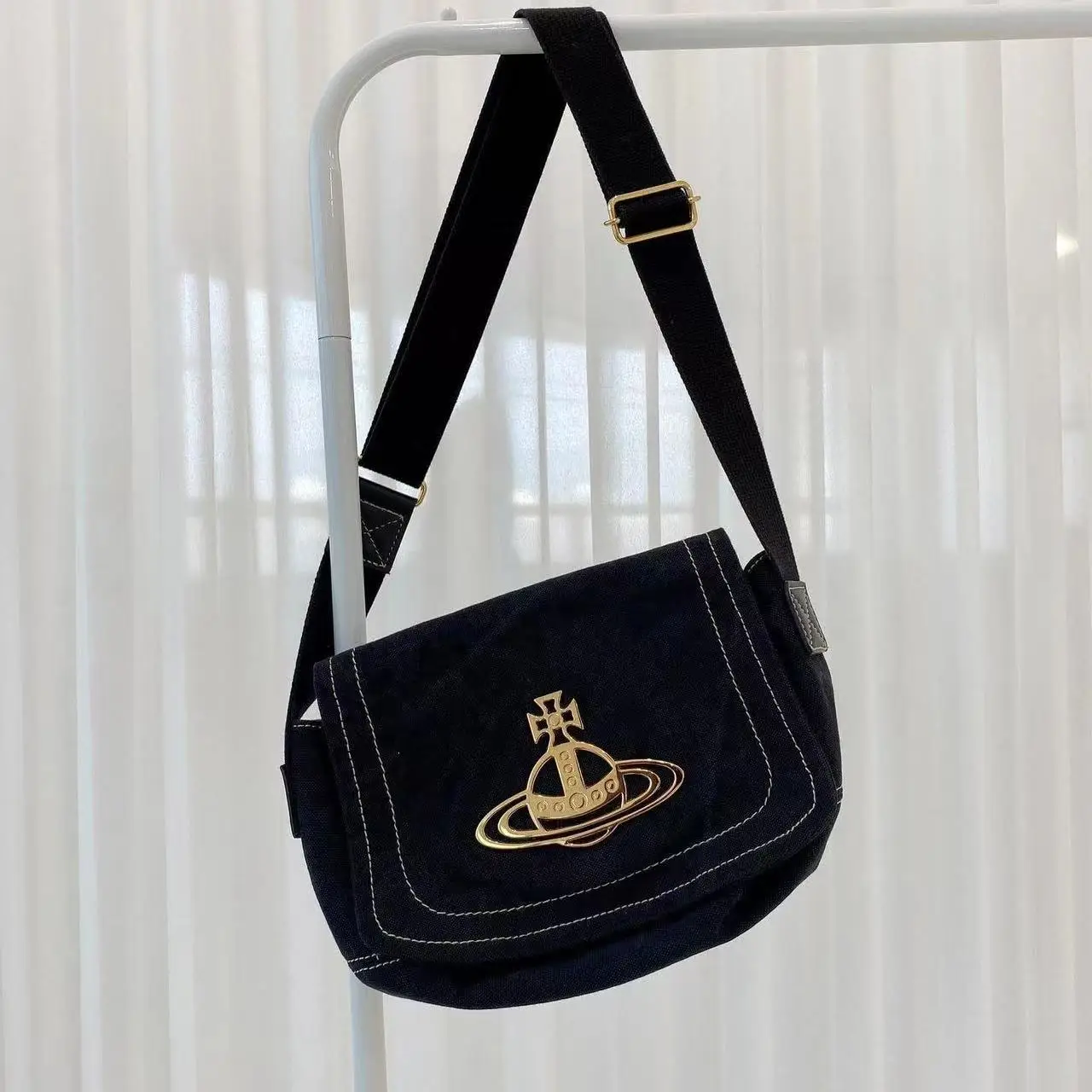 

2022 new canvas bag casual street commuting retro one shoulder slant bag middle ancient bag postman bag woman