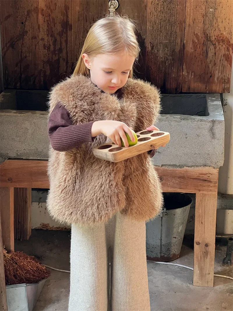 

Меховой жилет, зимняя корейская детская одежда, хлопковое пальто с зажимом для девочек, простое однотонное теплое универсальное стильное пальто без рукавов 2023