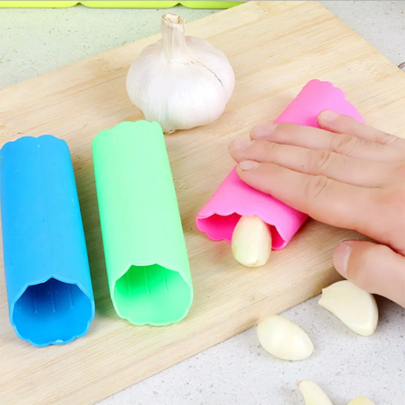 

Tri-color magic silicone garlic peeler kitchen gadget to easily peel garlic