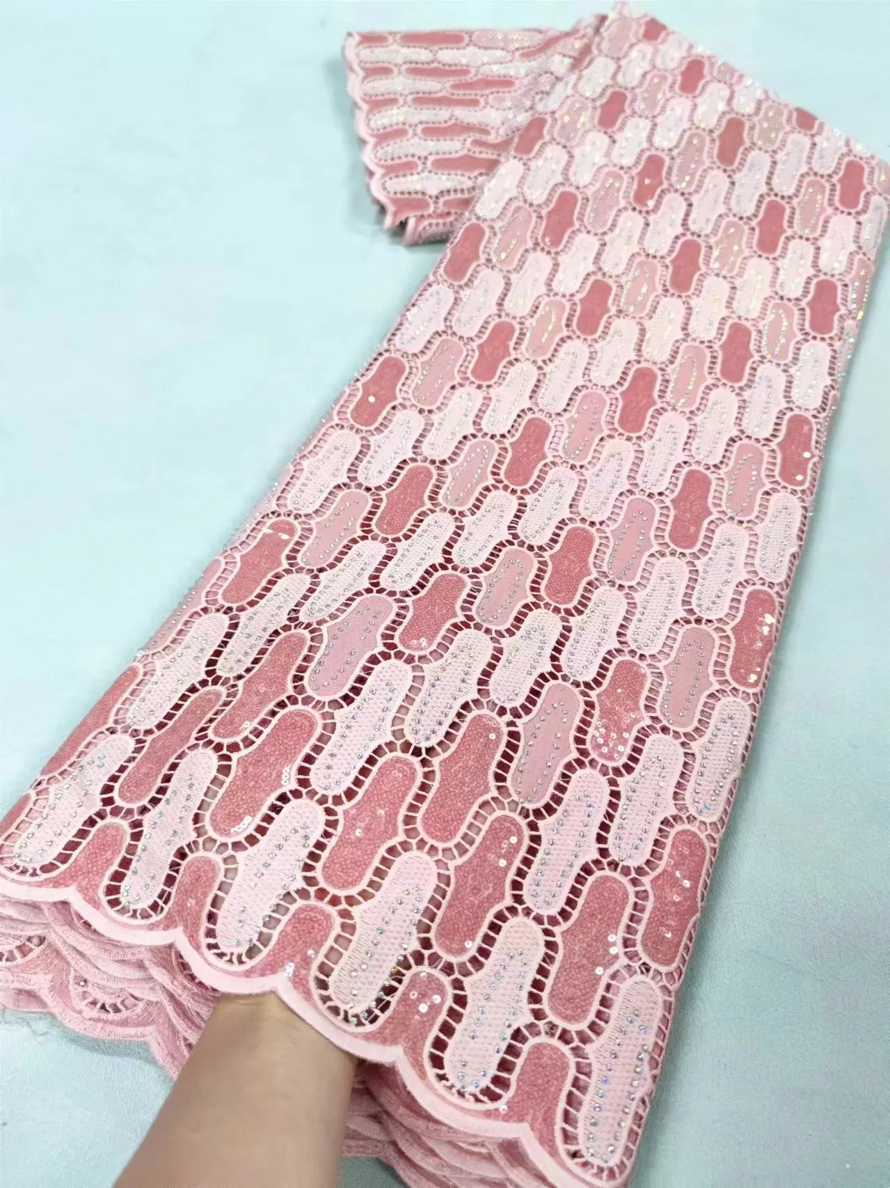 Новейшая африканская кружевная ткань 2024 Высококачественная нигерийская