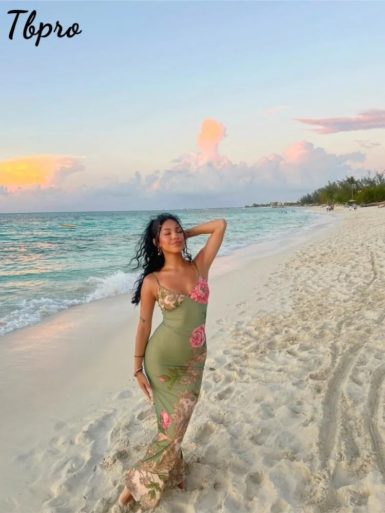 

Женское платье на бретелях с V-образным вырезом, без рукавов