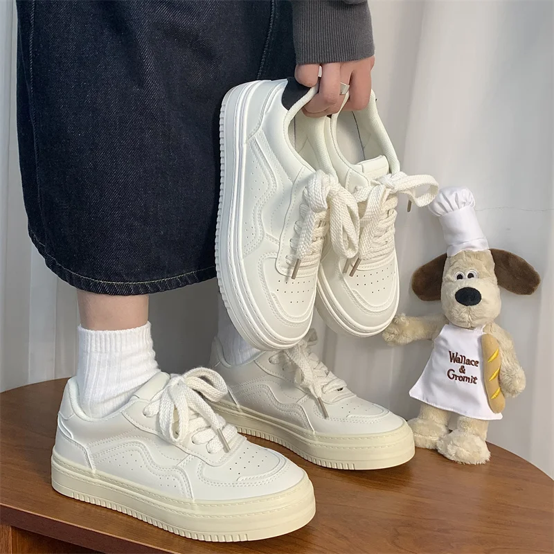 Women's leather toe small white laces breathable hole casual fashion board shoes versatile trend women's shoes