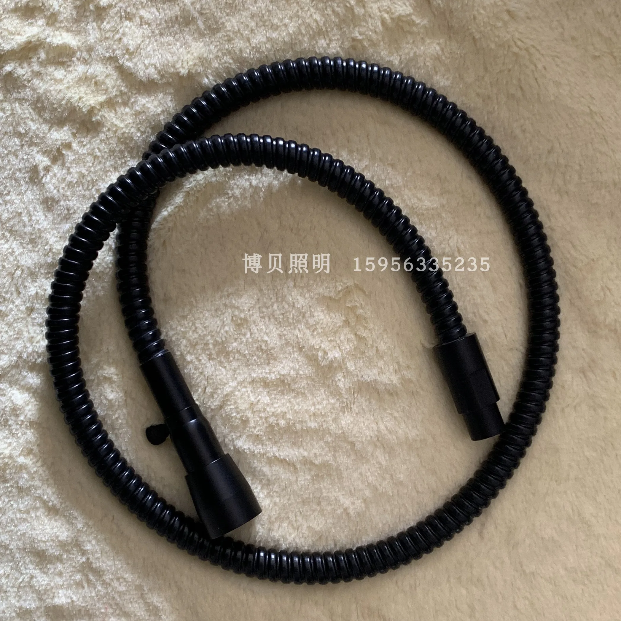 

Single-tube fiber optics Tunable condenser microscopes High-speed cameras Scientific light guides