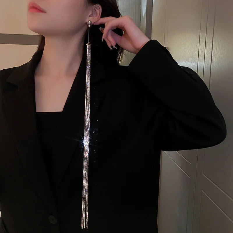 FYUAN длинные висячие серьги с кисточками для женщин геометрические Стразы Висячие серьги для вечерние бара Ювелирные изделия Подарки