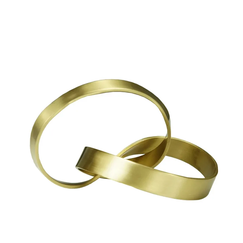 

Metal and iron winding crafts Nordic Light luxury creative home living room office desktop porch soft decorative ornaments