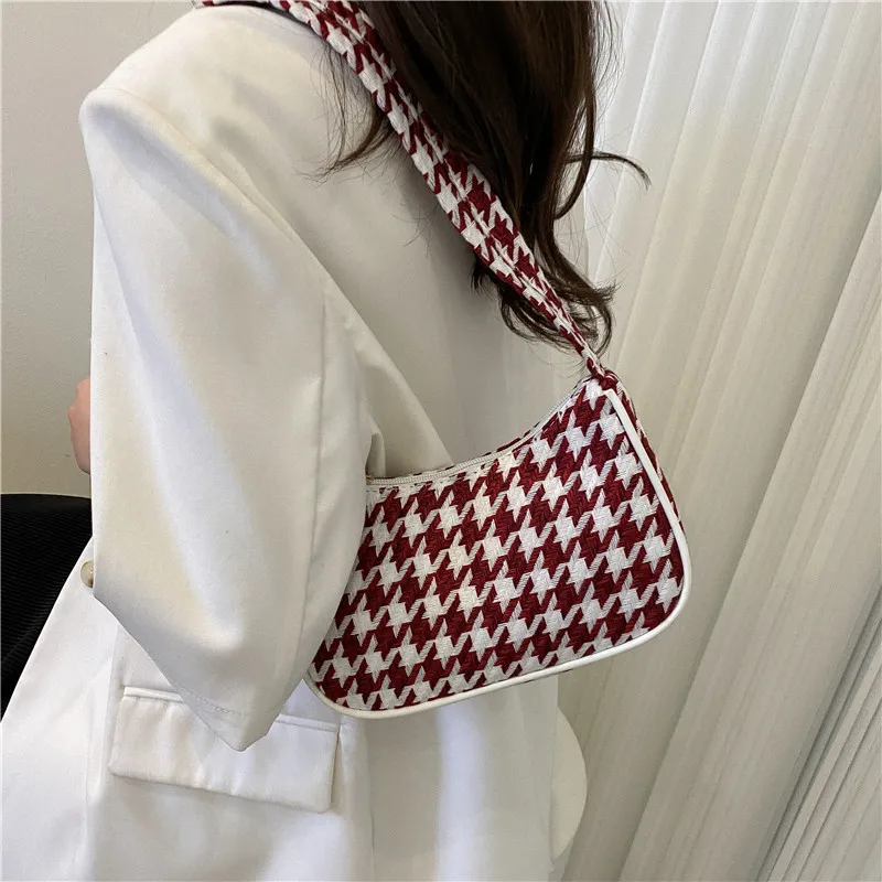 

Brand Designer Woolen Women's Shoulder Bag Fashion Chain Handbag Half Moon Messenger Crossbody Bags for Women