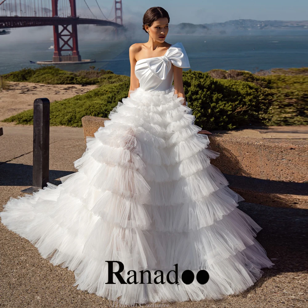 

Ranadoo Elegant Evening Dresses for Wedding Layered Tulle One Shoulder Zipper Sleeveless Court Train Robes De Soirée Custom Made