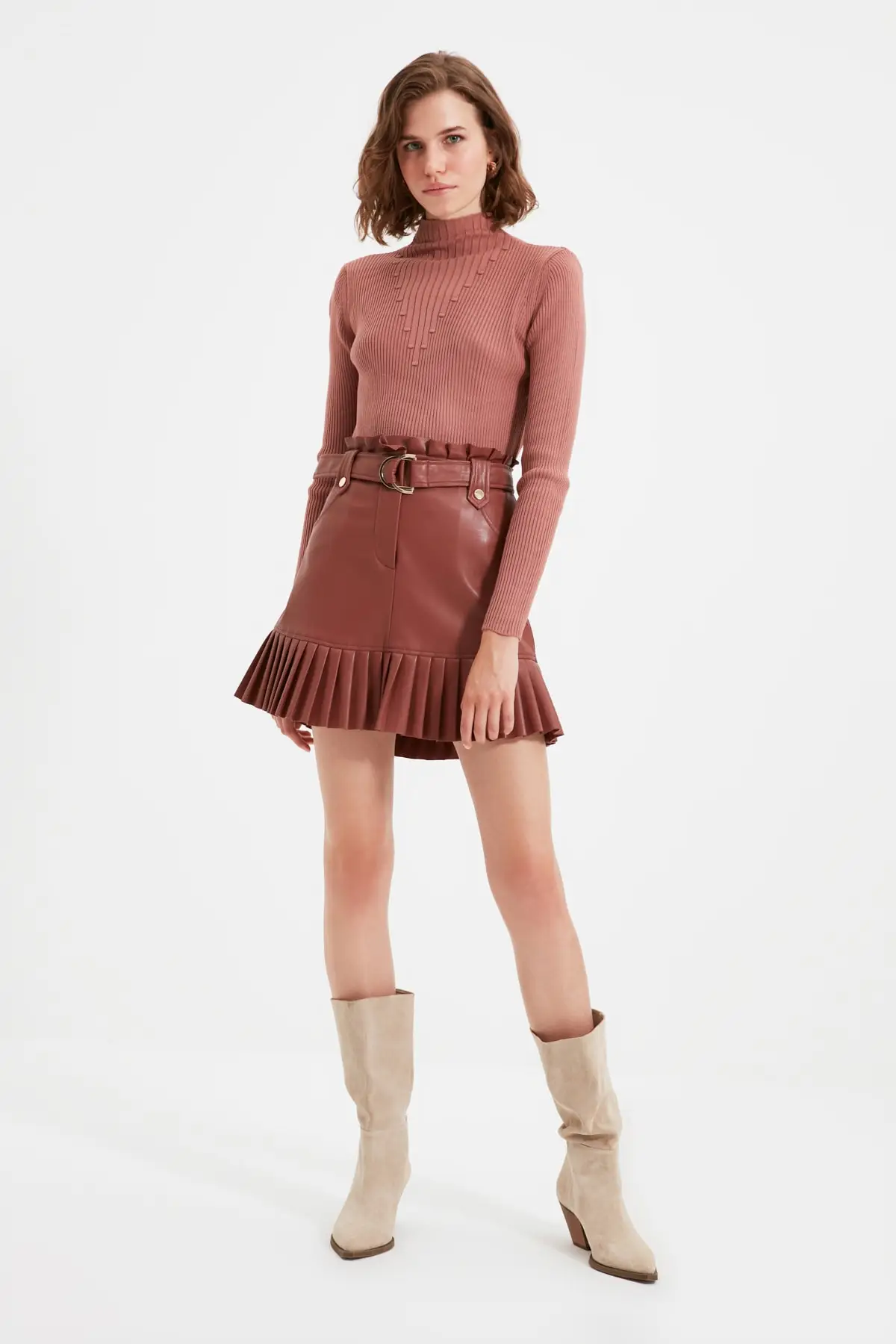 

Trendyol Upright Collar Knitwear Sweater TWOAW22KZ1411