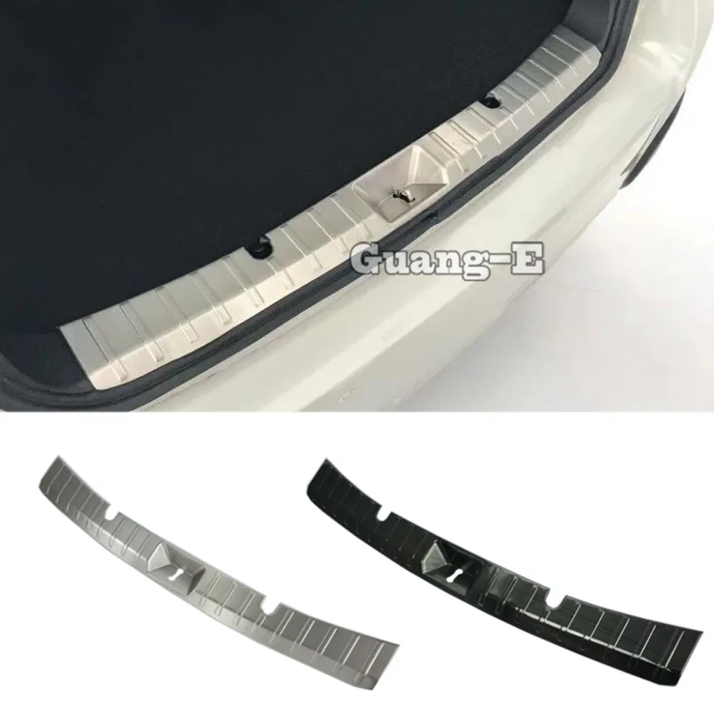

Car Body Stainless Steel Inner Rear Trunk Bumper Plate Lamp Frame Threshold Pedal 1pcs For SUBARU XV 2018 2019 2020 2021 2022