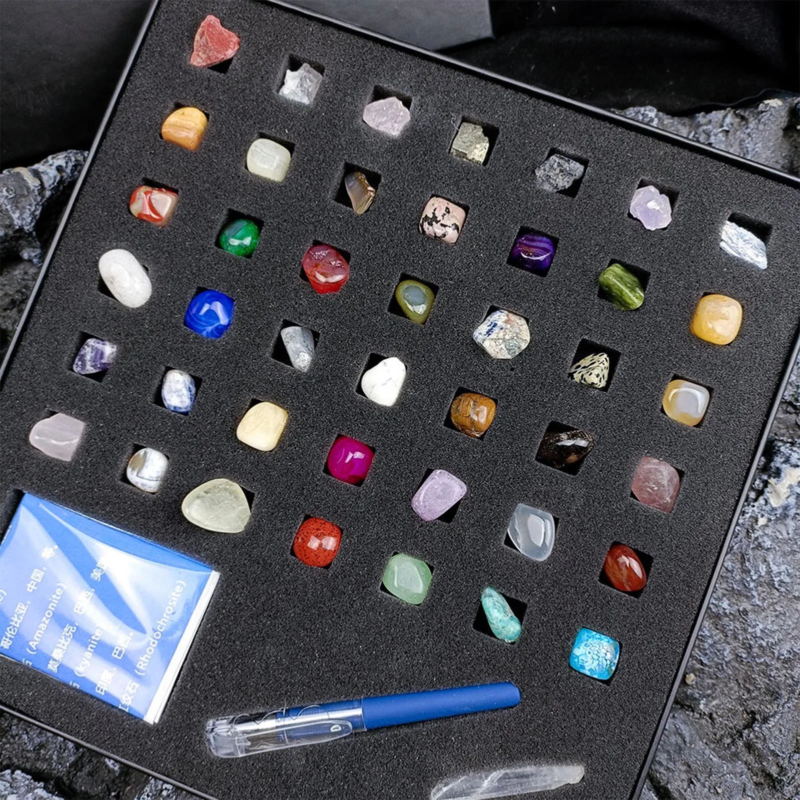 

Natural Crystal Ore Specimen 42PCS Mixed Natural Irregular Crystal Specimens Early Education Collection Gift Box