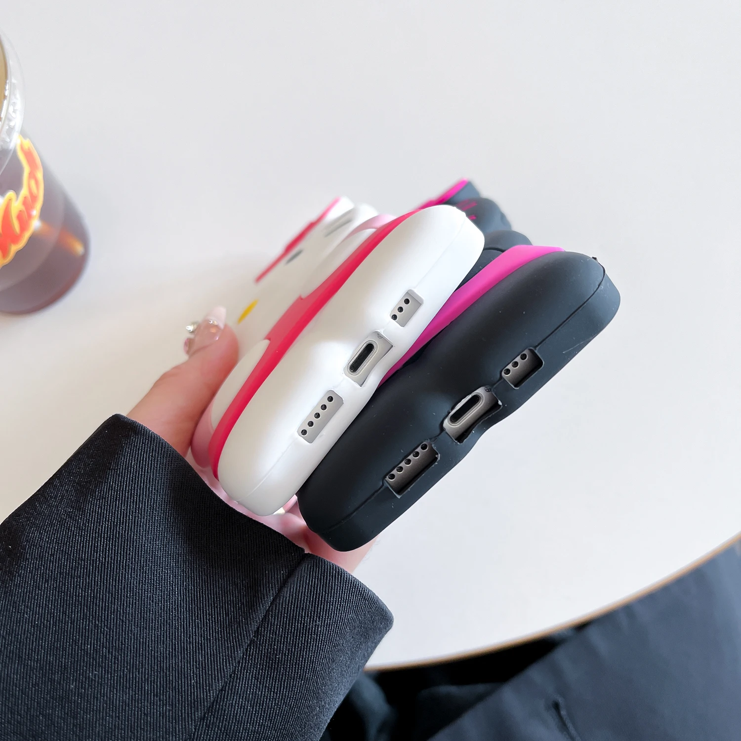 Для iPhone 16 Pro Max Plus цветной бант Hello Kitty мультфильм силиконовый чехол на заднюю