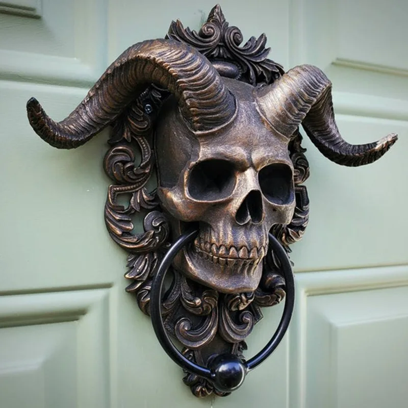 

1Pc Resin Punk Style Skull Sheep Head Shaped Wall Decoration Terrifying Atmosphere Door Hanging Ornaments Photography Props