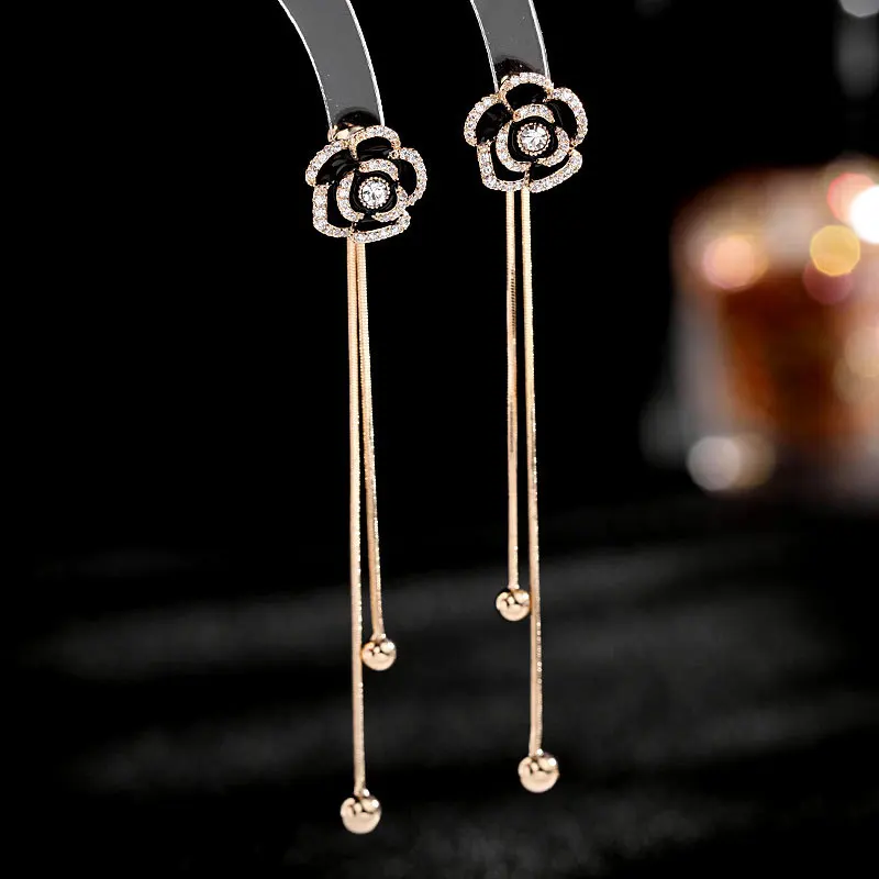 

Korean Net Red Wind Sweet and Fresh Temperament Silver Needle Earrings Long Fashion A Two-wear Rose Tassel Earrings Jewelry