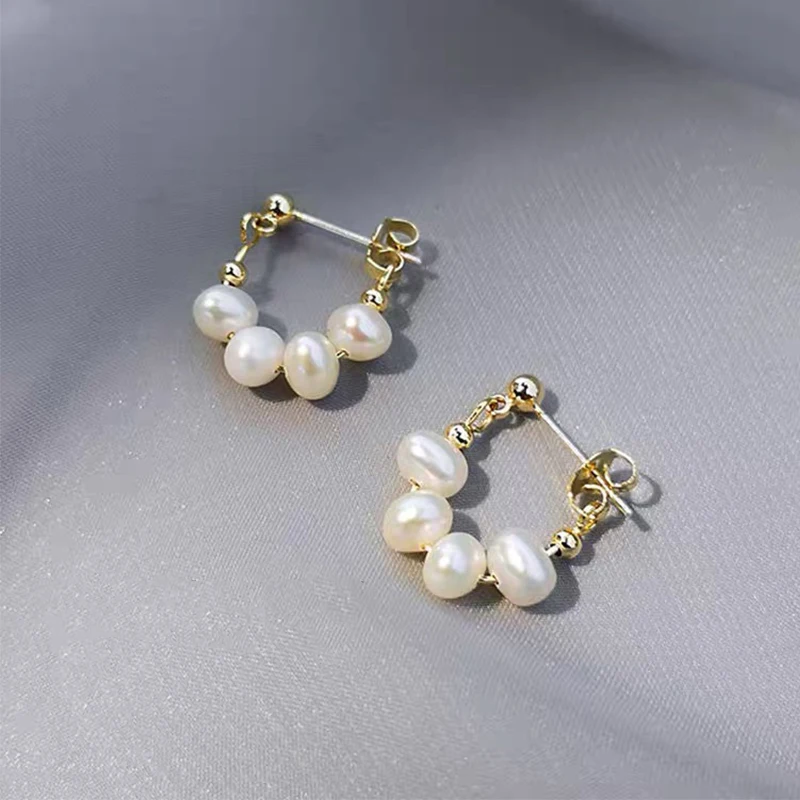 

New Korean Elegant Natural Baroque Pearl Huggies Earrings for Women Girls Fashion European Simple Party Jewelry