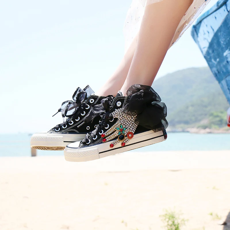 Женские кроссовки со стразами, синие высокие кроссовки из текстиля, на шнуровке, 2022