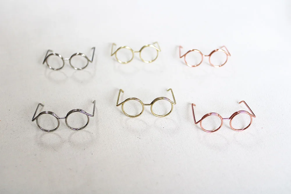 10 шт./лот 36x25 мм крошечные игрушечные очки для новой куклы золотые розовые красные