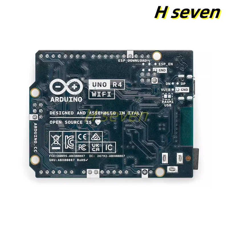 Плата разработки Arduino UNO R4 WIFI RA4M1 ABX00087