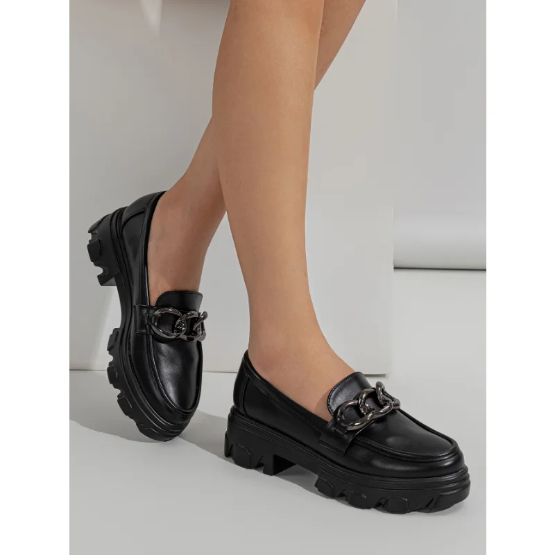 New Women's Light Leather Loafer Shoes Round Toe Thick Bottom British Style Metal Buckle Women's Single Shoes