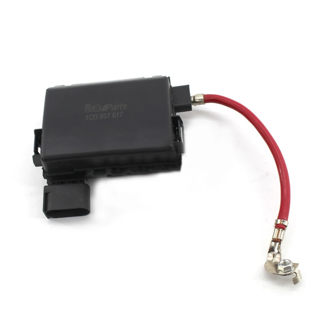 

Car Fuse Box Battery Terminal Fuse Block For Golf MK4 Golf City MK4 Bora MK4 Seat Leon Seat Toledo Skoda Octavias