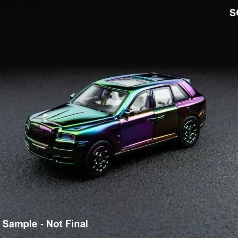 Фото Литая под давлением модель автомобиля из сплава Rolls-Royce Cullinan в масштабе 1:64 с полным приводом №4