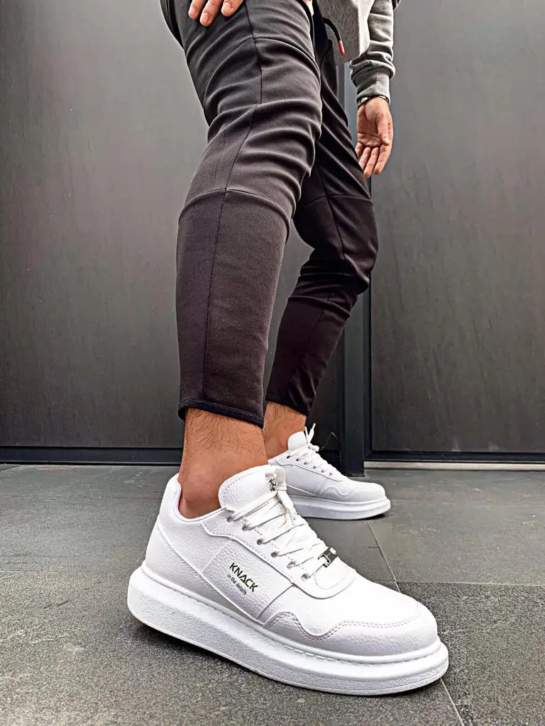 

Knack Causal Shoes White Color High Base Modern Original Design Summer Fall Laced Young Trend Style Good Quality Men Fashion 040