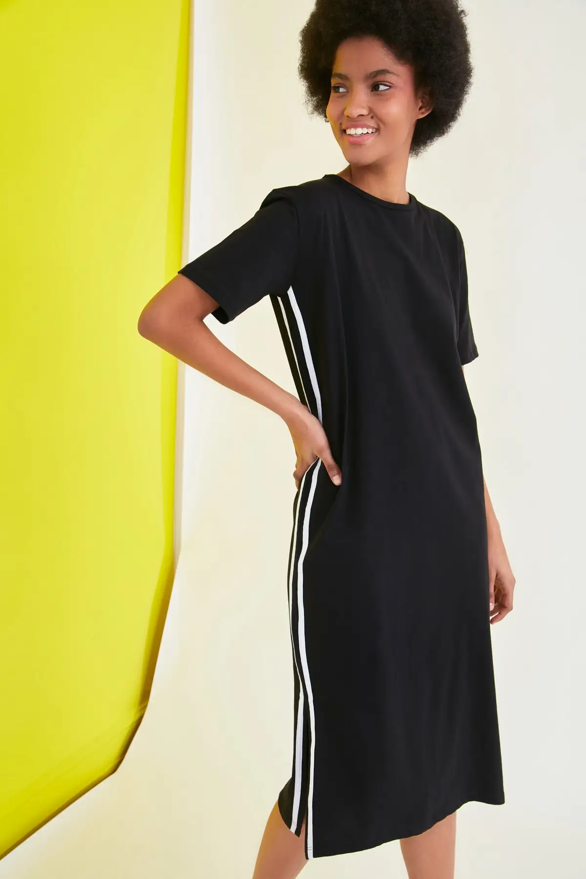 

Trendyol Ribbon Detail Knit Dress TWOSS21EL2320