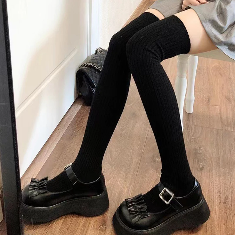 

Autumn And Winter Thickened Cotton Knee Socks Pure Color Simple Women's Socks Vertical Stripes Warm Socks