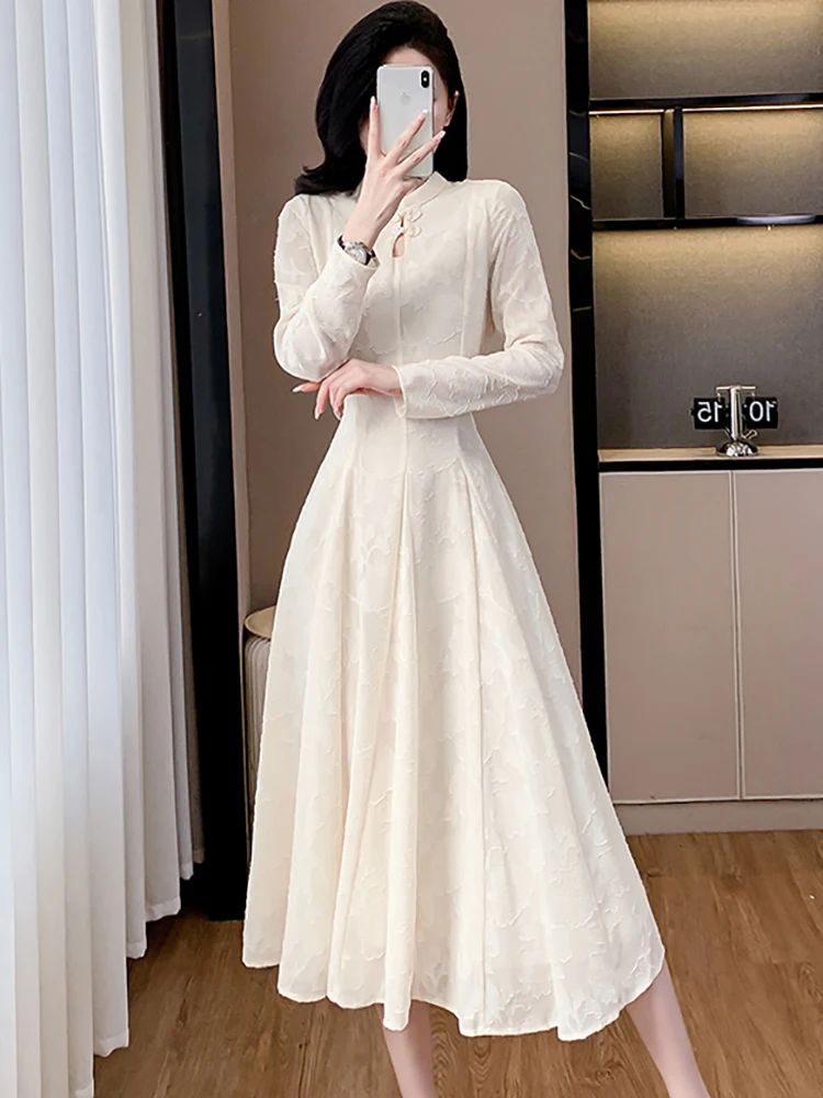 Осенне-зимнее белое жаккардовое шикарное длинное платье с оборками женское