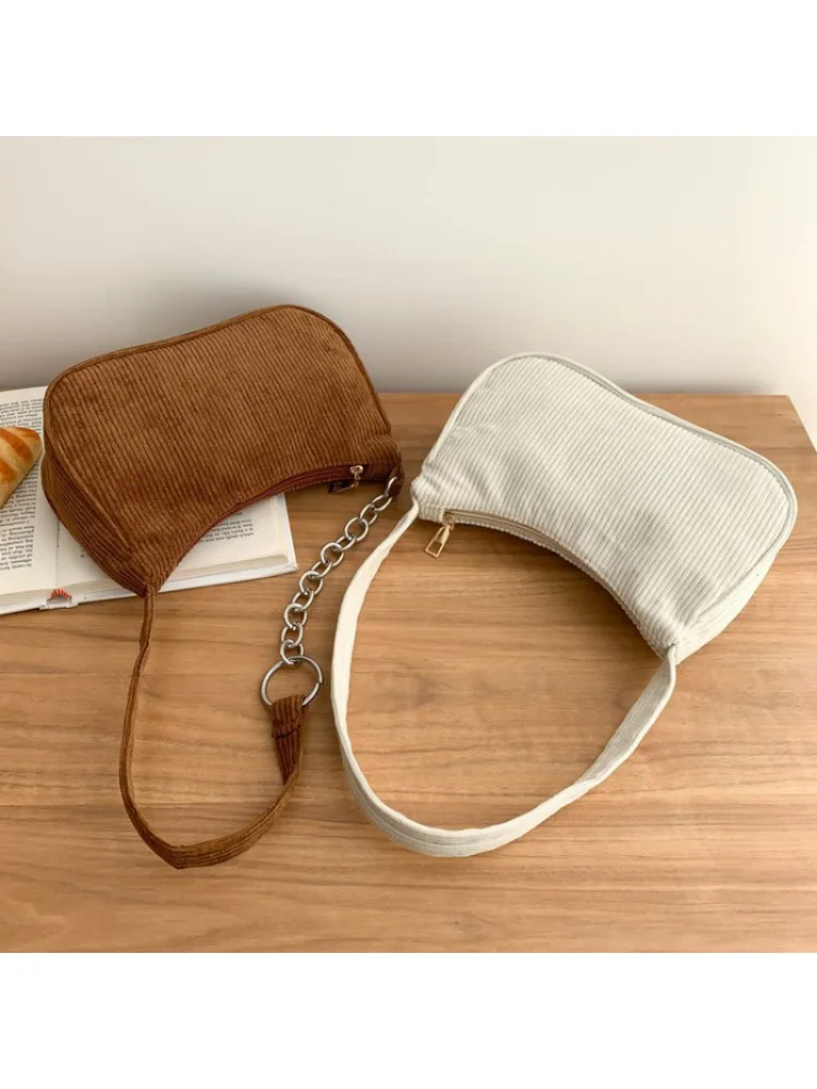 Female Bag New Bag Female Handbag Shoulder Messenger Bag Stereotyped Oval  Mobile Phone Box Bag - China Women Bags and Ladies Bags price