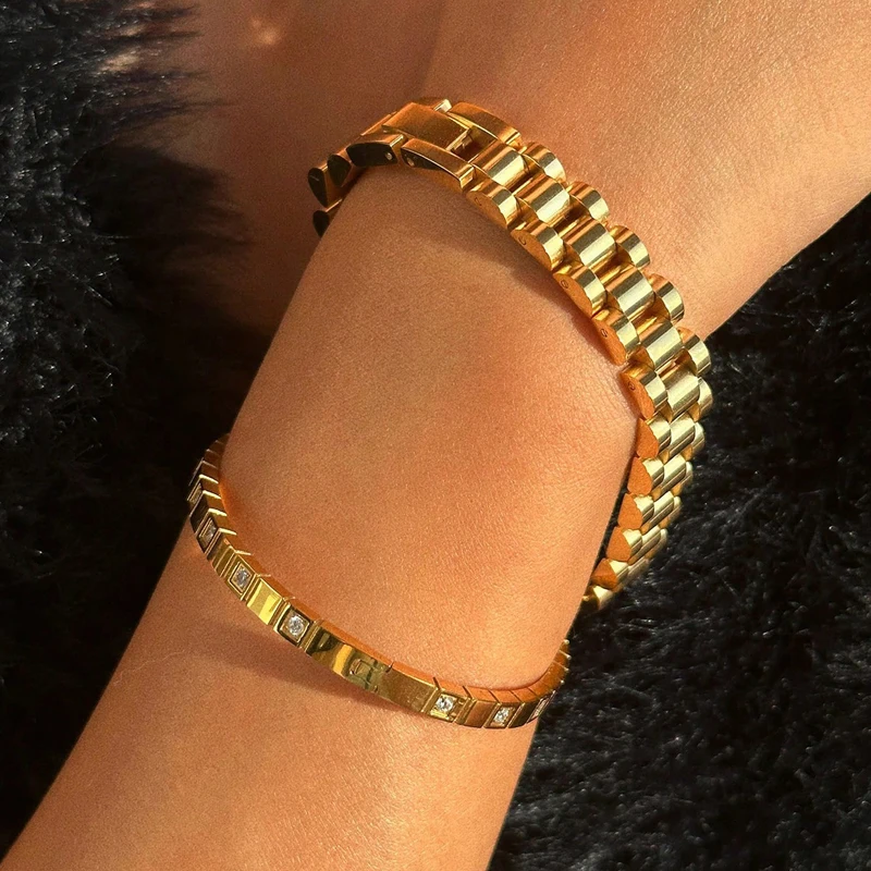 Роскошный браслет FEEHOW золотого цвета с микропаве из фианита подходящий для