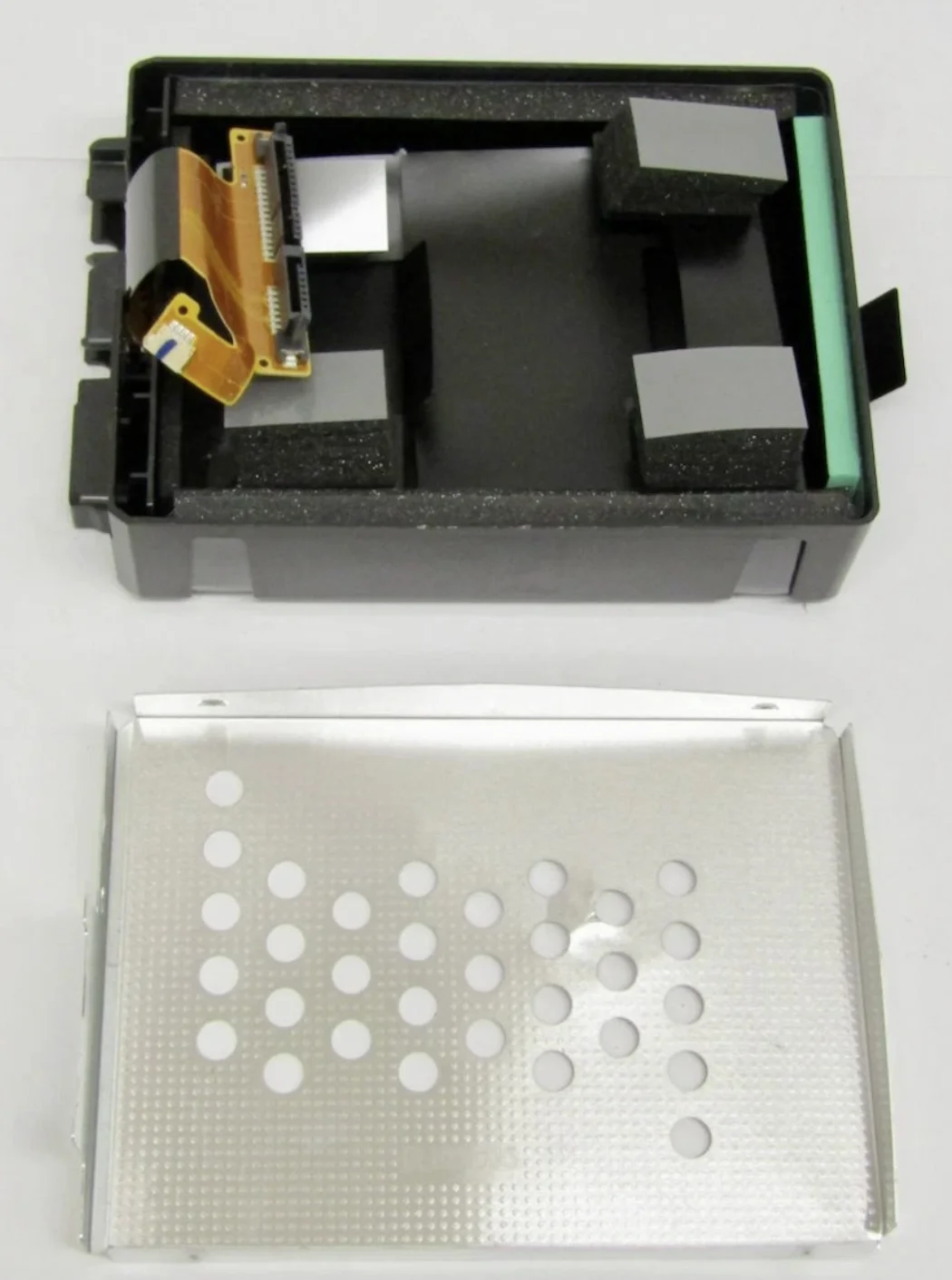 Фото Кабель-коннектор для жесткого диска HDD SATA (HDD Caddy) для Panasonic Toughbook CF-30, CF-K31, CF 31, CF 30, CF31, CF 30 №1