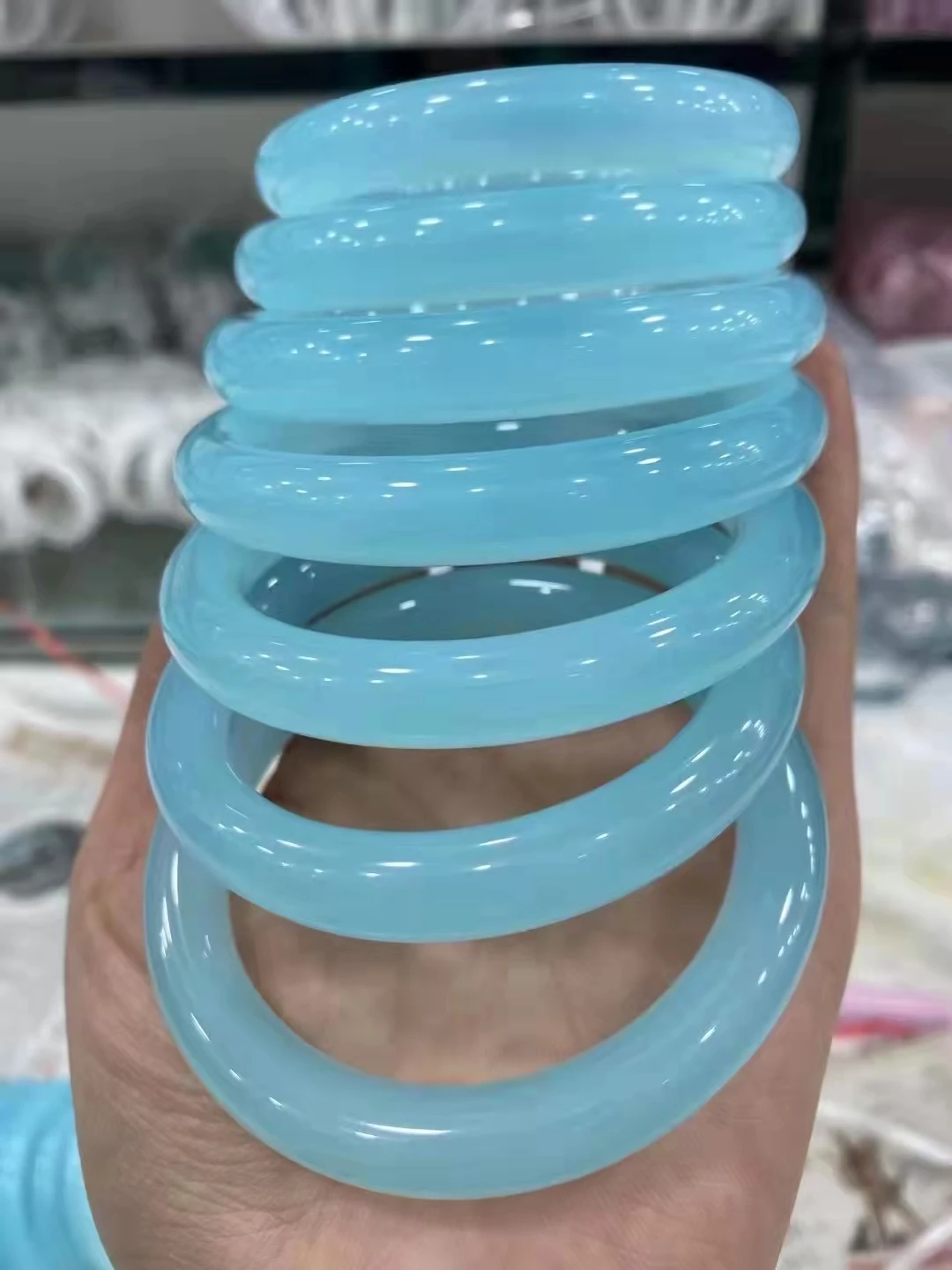 

Sky Blue High Ice Chalcedony Bracelet Natural Agate Round Bar Women's Exquisite Bangle Classic Perfect Elegant And