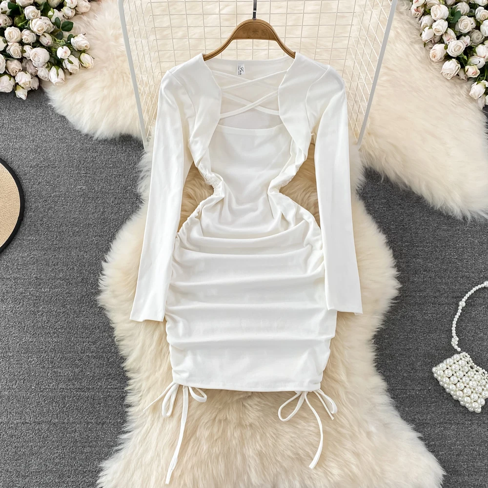 

Платье в стиле ретро с завязками и перекрестной строчкой, квадратным вырезом и высокой талией, облегающее короткое посылка платье