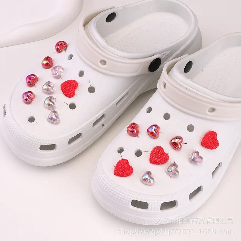 

Модные новые поступления Croc амулеты дизайнерские розовые красные сердца DIY амулеты для обуви Croc полный комплект качественные застежки для обуви универсальные