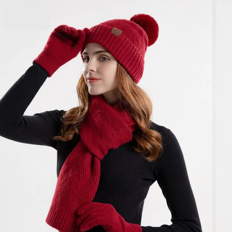 Зимний комплект COKK шапка перчатки шарф женские вязаные бархатные теплые - Фото №1