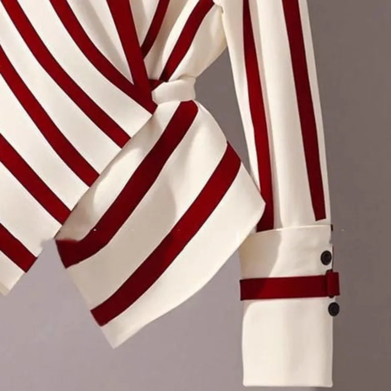 Элегантная рубашка нестандартной формы в красно-белую полоску женская блузка с
