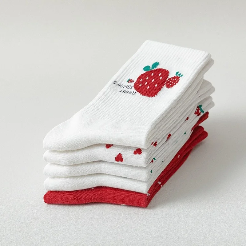 5 Pairs Hot Sales Fashion Harajuku Kawaii Cute Women Casual Socks Fruit Strawberry Cartoon Girl Cotton Socks