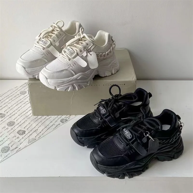 

Woman High Platform Sneakers Running White Sports Shoes Women Fashion Chain Dad Chunky Sneakers Casual Vulcanized Shoes