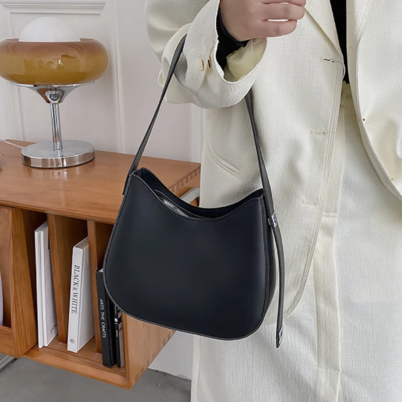

Women's Shoulder Bag Luxury Desiger Handbags For Women PU Leather Solid Underarm Casual Shopping Half-Moon Female Shopper Bags