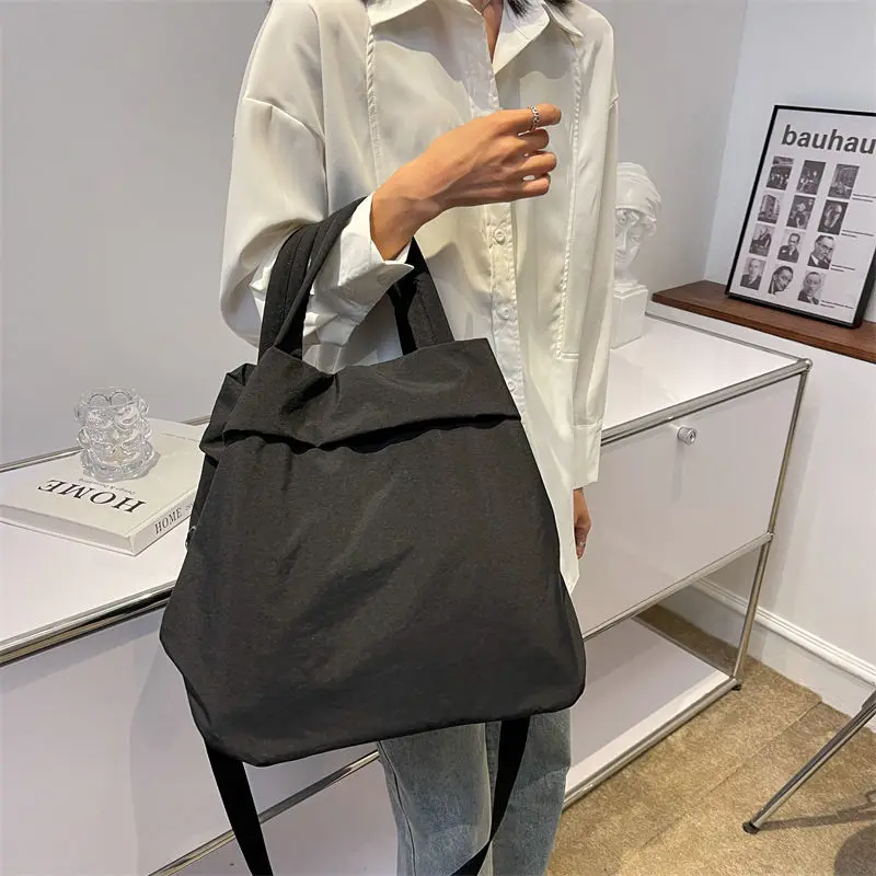New Canvas Nylon Cloth Women Large-capacity Handbag Portable Ultra-light Student Class Shoulder Bag Casual Fashion Messenger Bag