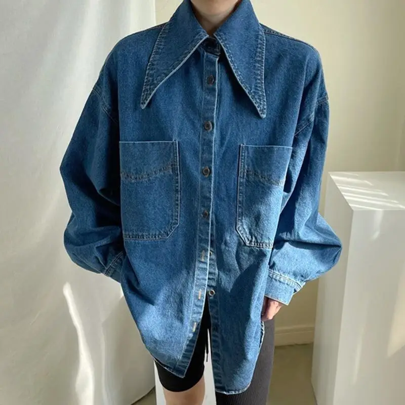 

Korean Chic Autumn Vintage Pointed Neck Single breasted Loose Pocket Wash Blue Denim Shirt Top coats